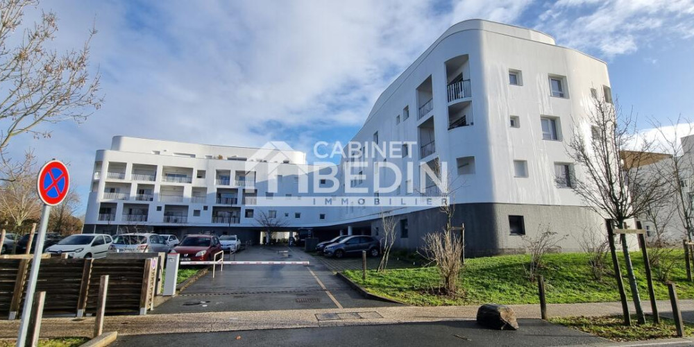 appartement à BRUGES (33520)