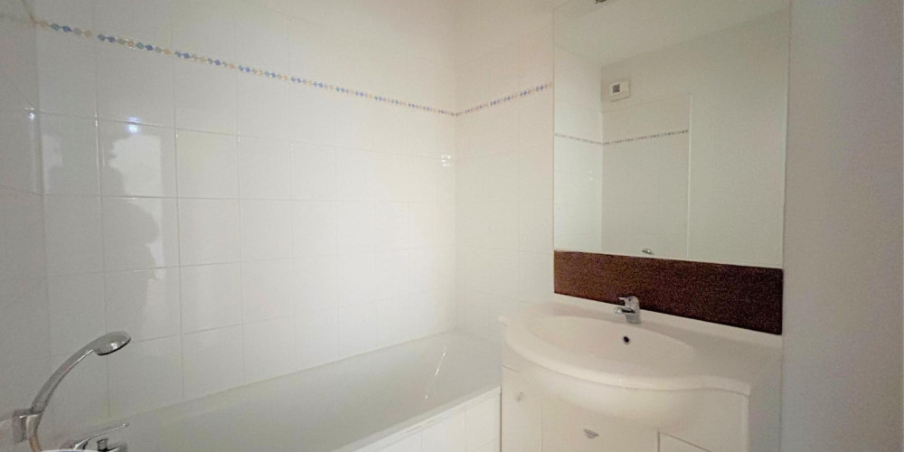 appartement à PINEUILH (33220)