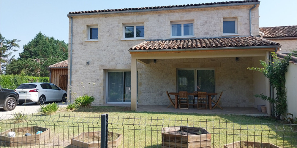 maison à PORT STE FOY ET PONCHAPT (33220)