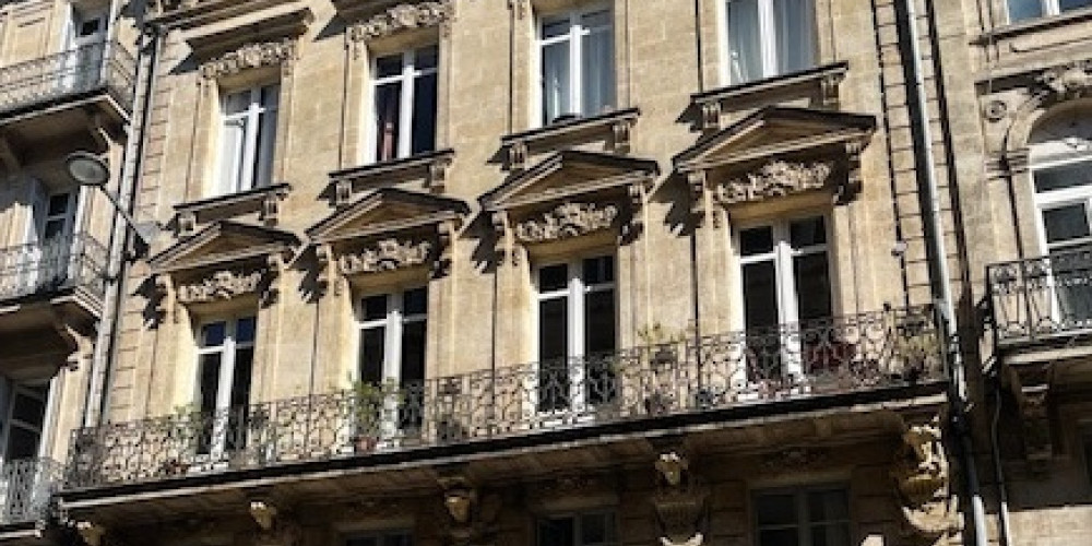 appartement à BORDEAUX (33000)