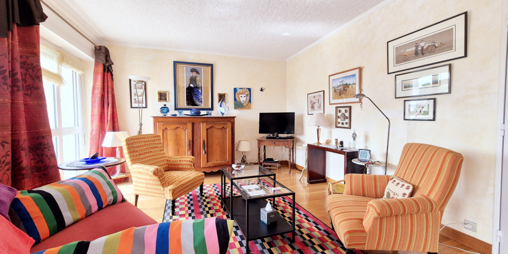 appartement à BORDEAUX (33200)