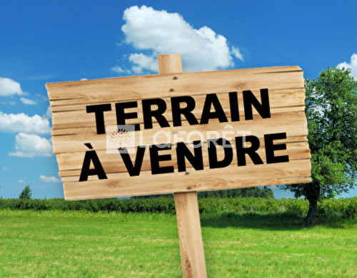 terrain  VILLANDRAUT