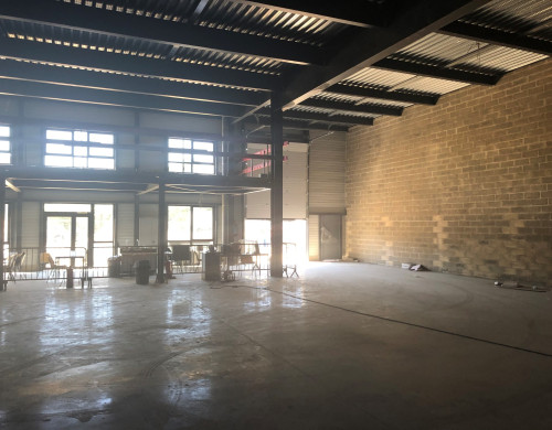 local industriel  LORMONT