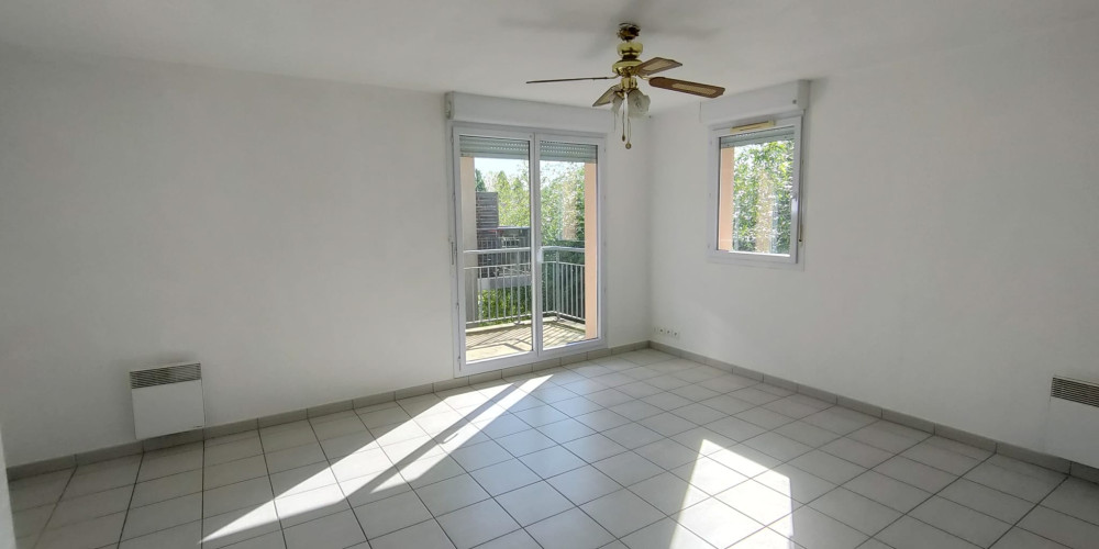 appartement à STE EULALIE (33560)