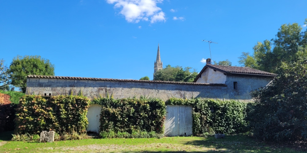 maison à ST LOUBES (33450)