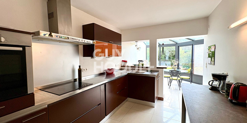 maison à VILLENAVE D ORNON (33140)