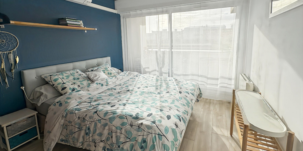 appartement à BORDEAUX (33000)