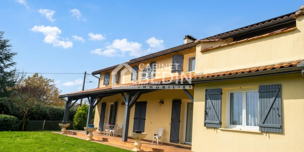 maison à ESCOUSSANS (33760)