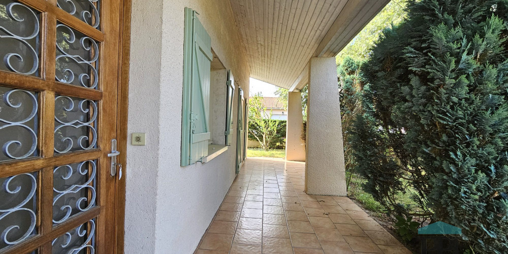 maison à VILLENAVE D ORNON (33140)