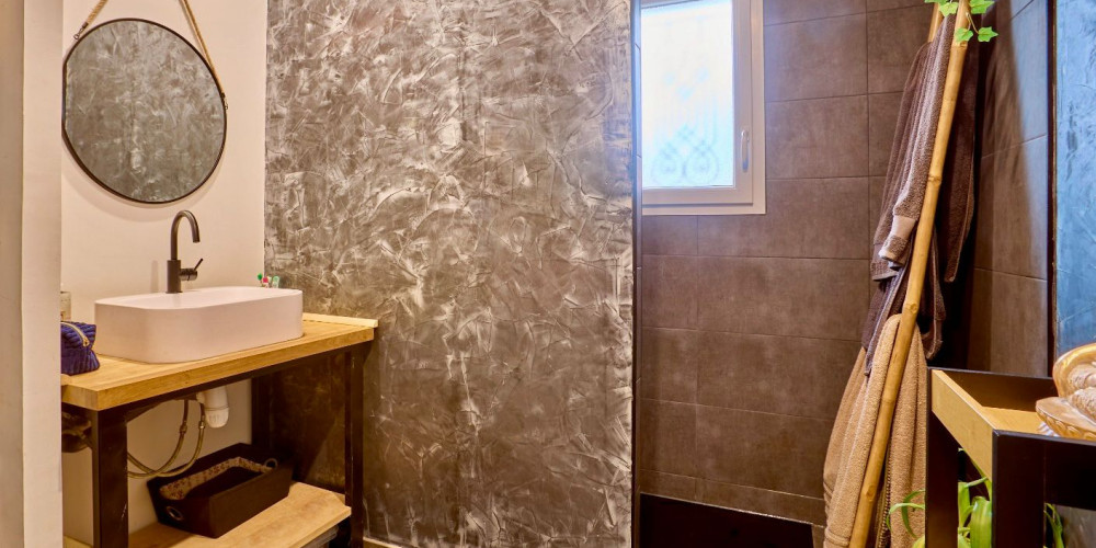 maison à ST MAGNE (33125)