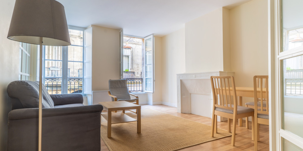 appartement à BORDEAUX (33000)