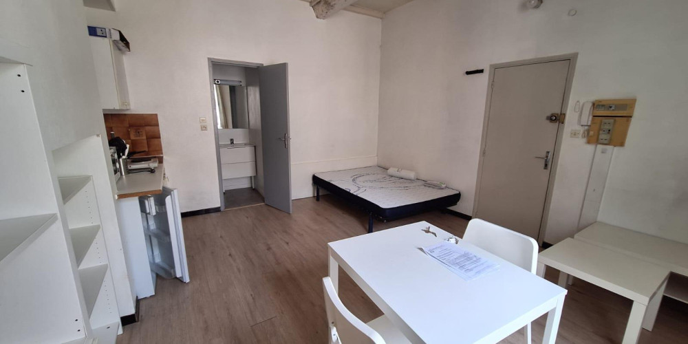 appartement à BORDEAUX (33800)
