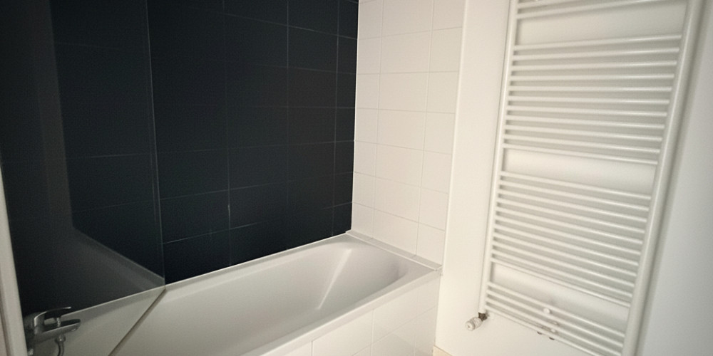 appartement à BRUGES (33520)