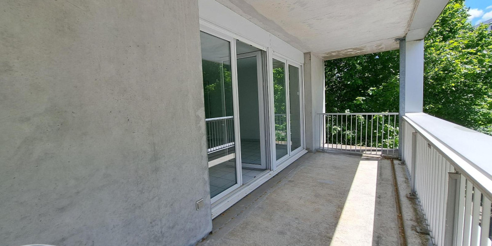 appartement à BORDEAUX (33800)