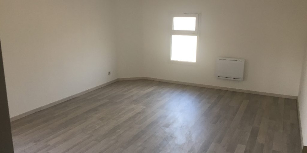 maison à ST DENIS DE PILE (33910)