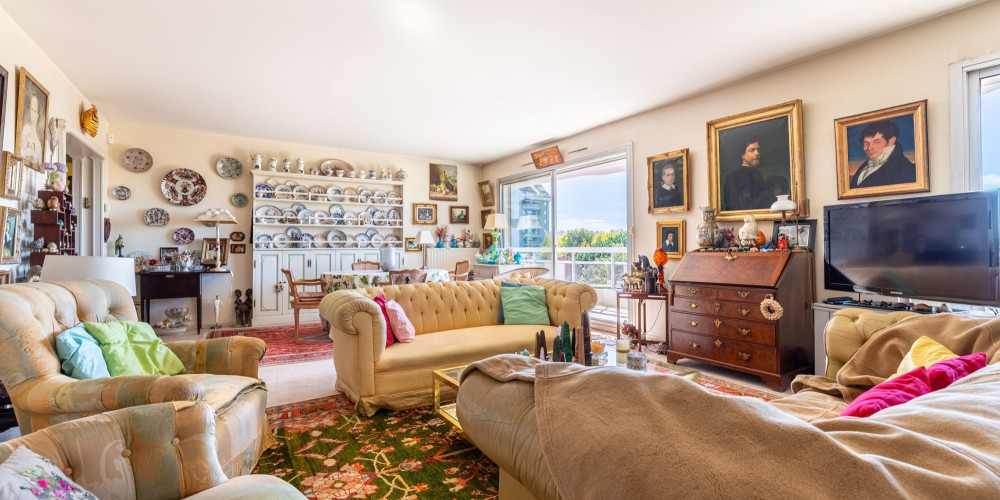 appartement à BORDEAUX (33200)