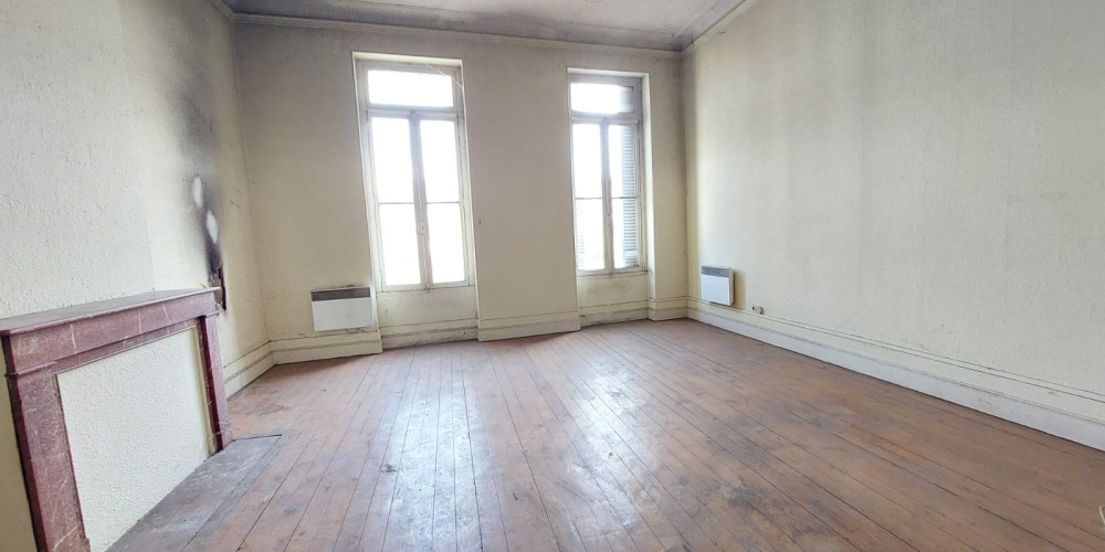 appartement à BORDEAUX (33000)