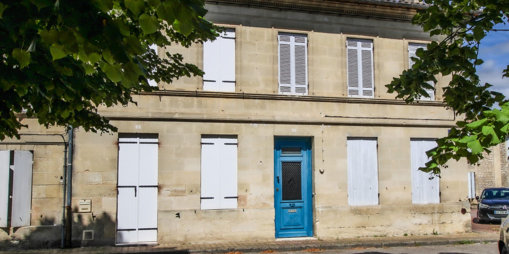 immeuble à ST ANDRE DE CUBZAC (33240)