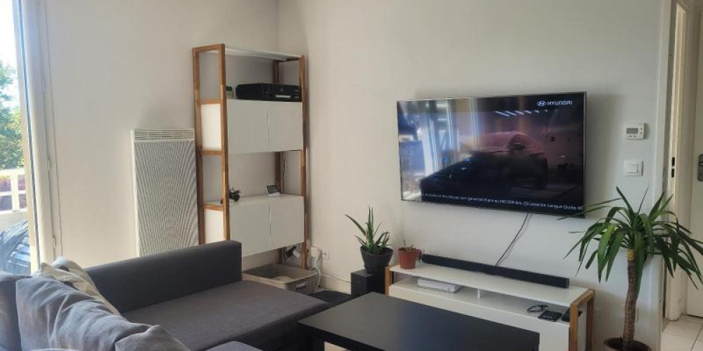 appartement à BRUGES (33520)