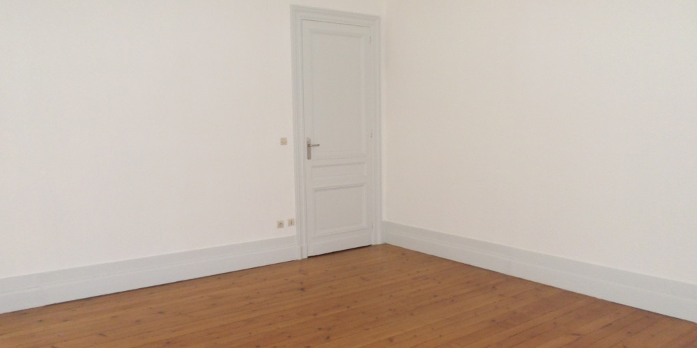 appartement à BORDEAUX (33000)