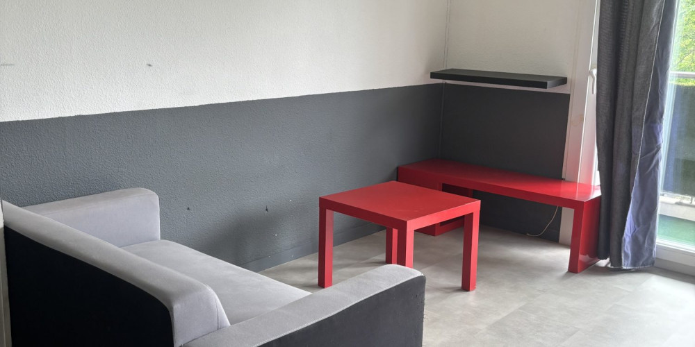 appartement à BRUGES (33520)