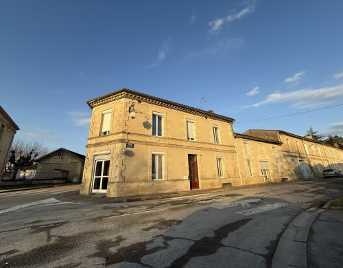 maison  RIONS