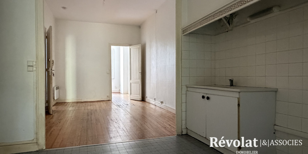 appartement à BORDEAUX (33800)