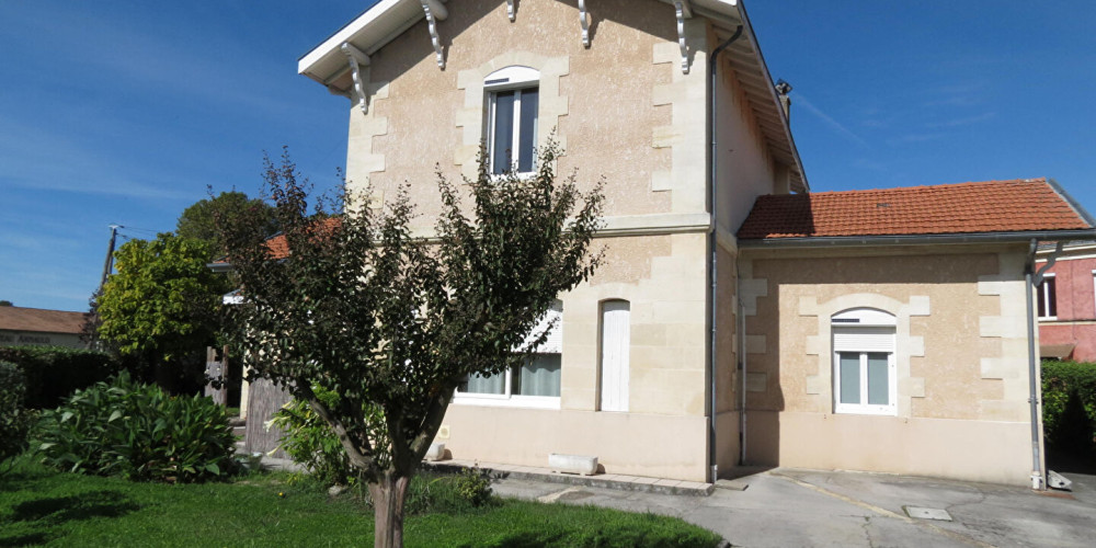 maison à ARCINS (33460)