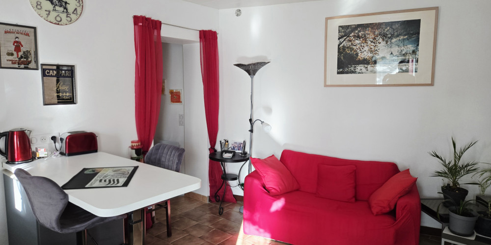 maison à LA RIVIERE (33126)