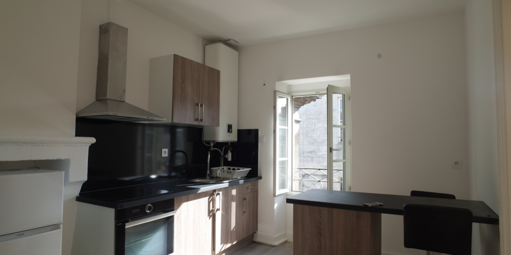 appartement à BORDEAUX (33000)