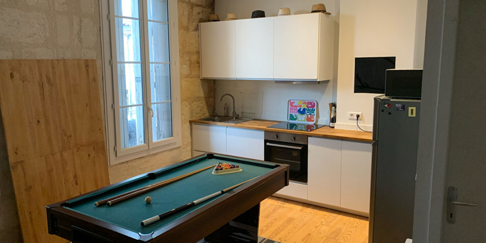 appartement à BORDEAUX (33800)