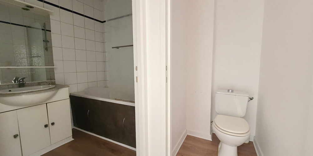 appartement à BORDEAUX (33800)