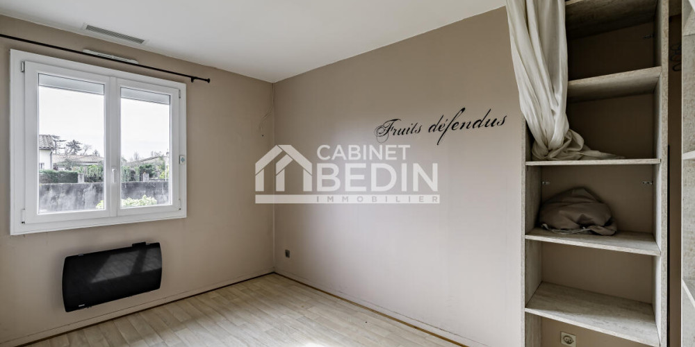 maison à STE EULALIE (33560)