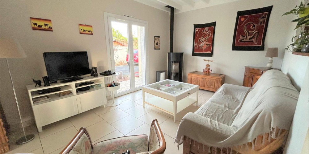 maison à AMBARES ET LAGRAVE (33440)