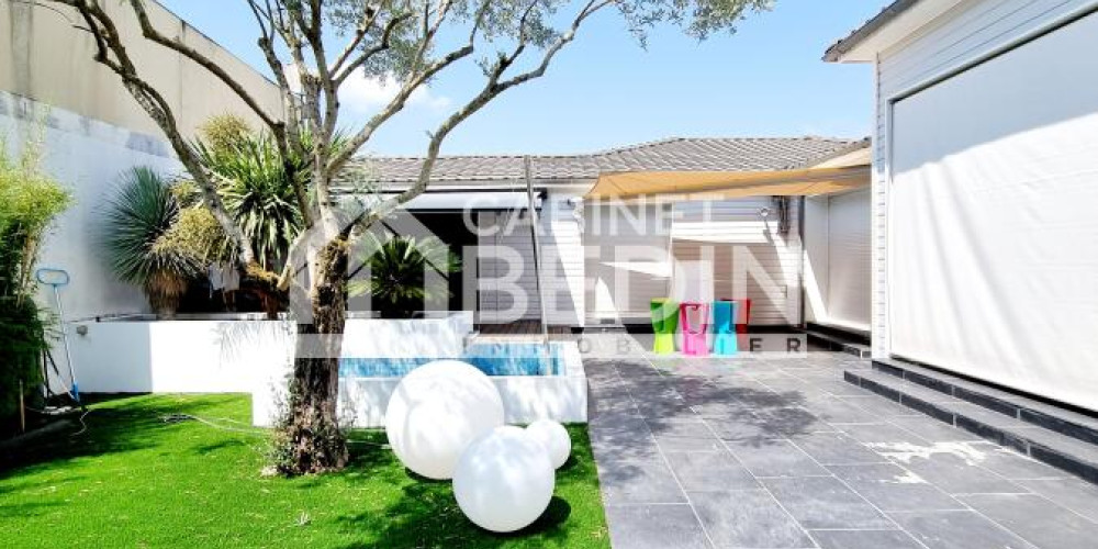 maison à BLANQUEFORT (33290)