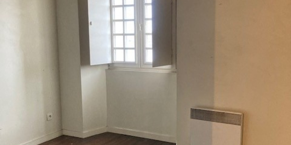 appartement à BORDEAUX (33000)