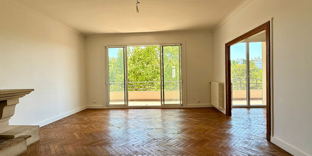 appartement à BORDEAUX (33200)