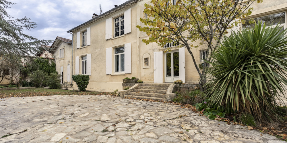 maison à STE CROIX DU MONT (33410)