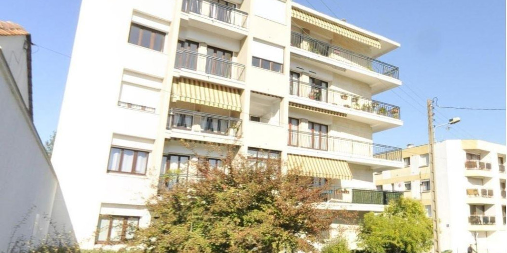 appartement à BORDEAUX (33200)