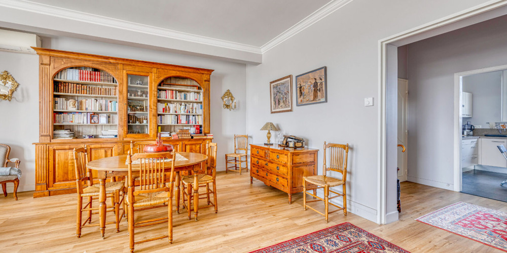 appartement à BORDEAUX (33000)
