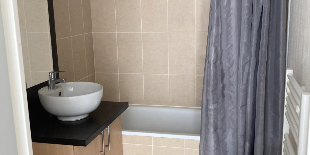 appartement à AMBARES ET LAGRAVE (33440)