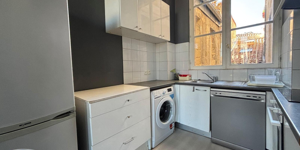 appartement à BORDEAUX (33000)
