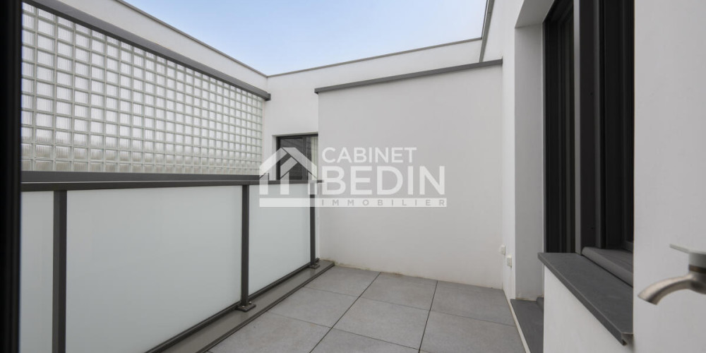 appartement à BORDEAUX (33000)