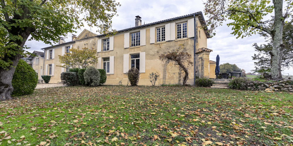 maison à STE CROIX DU MONT (33410)