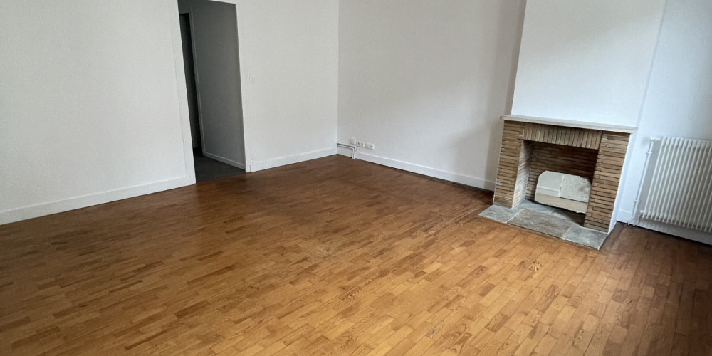 appartement à BORDEAUX (33000)