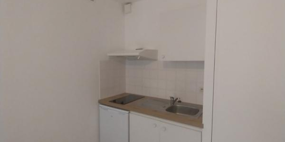 appartement à BORDEAUX (33800)