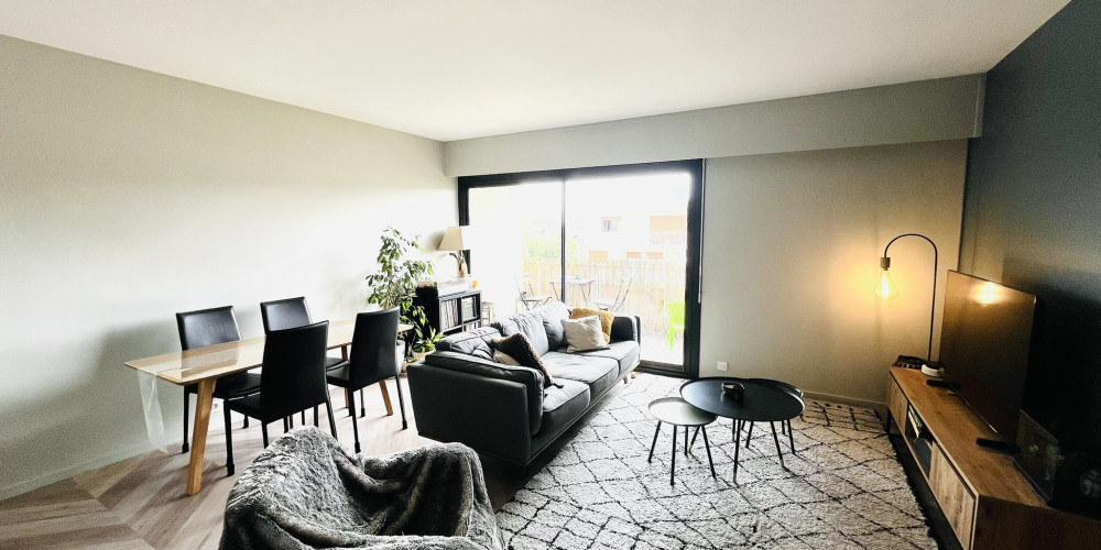 appartement à BORDEAUX (33200)