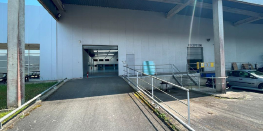 local industriel à CESTAS (33610)