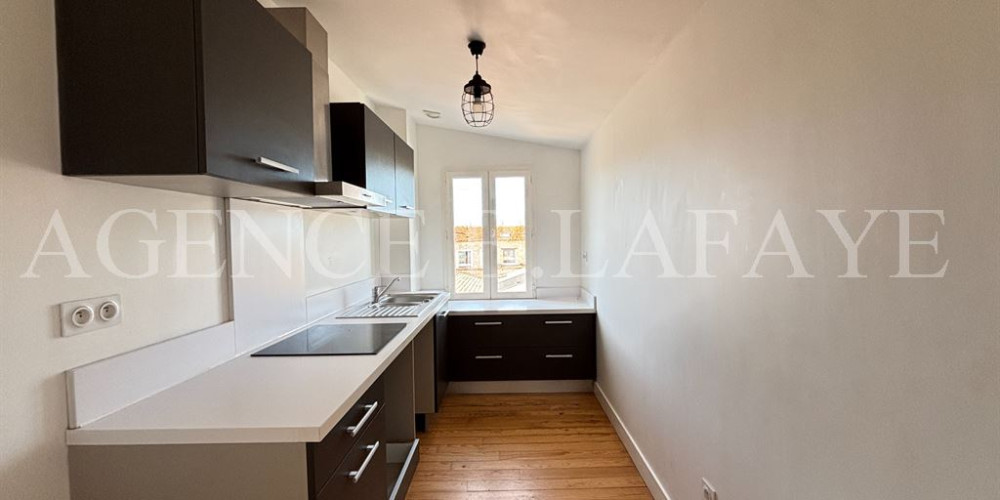 appartement à BORDEAUX (33000)