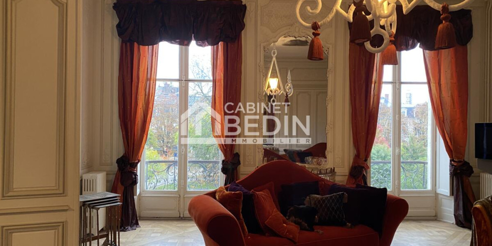 appartement à BORDEAUX (33000)